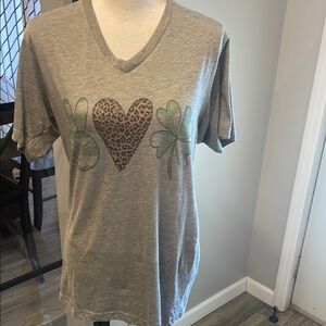 St. Patrick’s Gray V-Neck T-Shirt with Leopard Heart and Shamrock Design